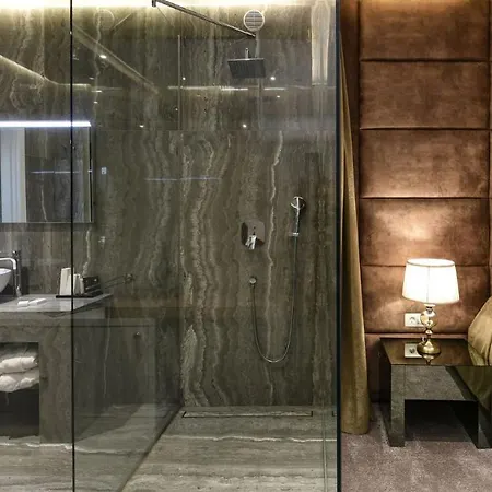 Rooftop Heated Pool Jelena Zadar