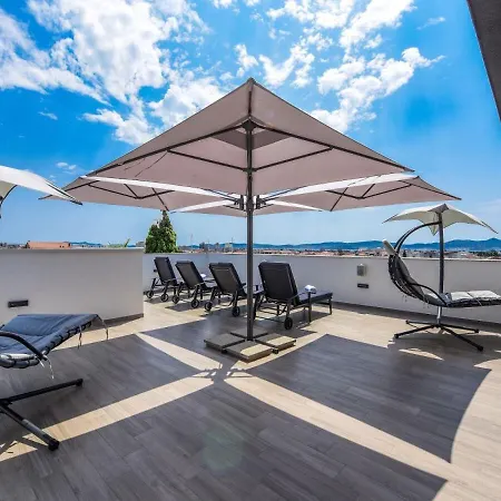 Rooftop Heated Pool Jelena فيلة *