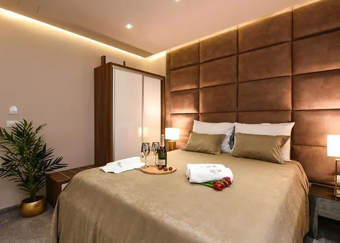 Rooftop Heated Pool Jelena Вілла *